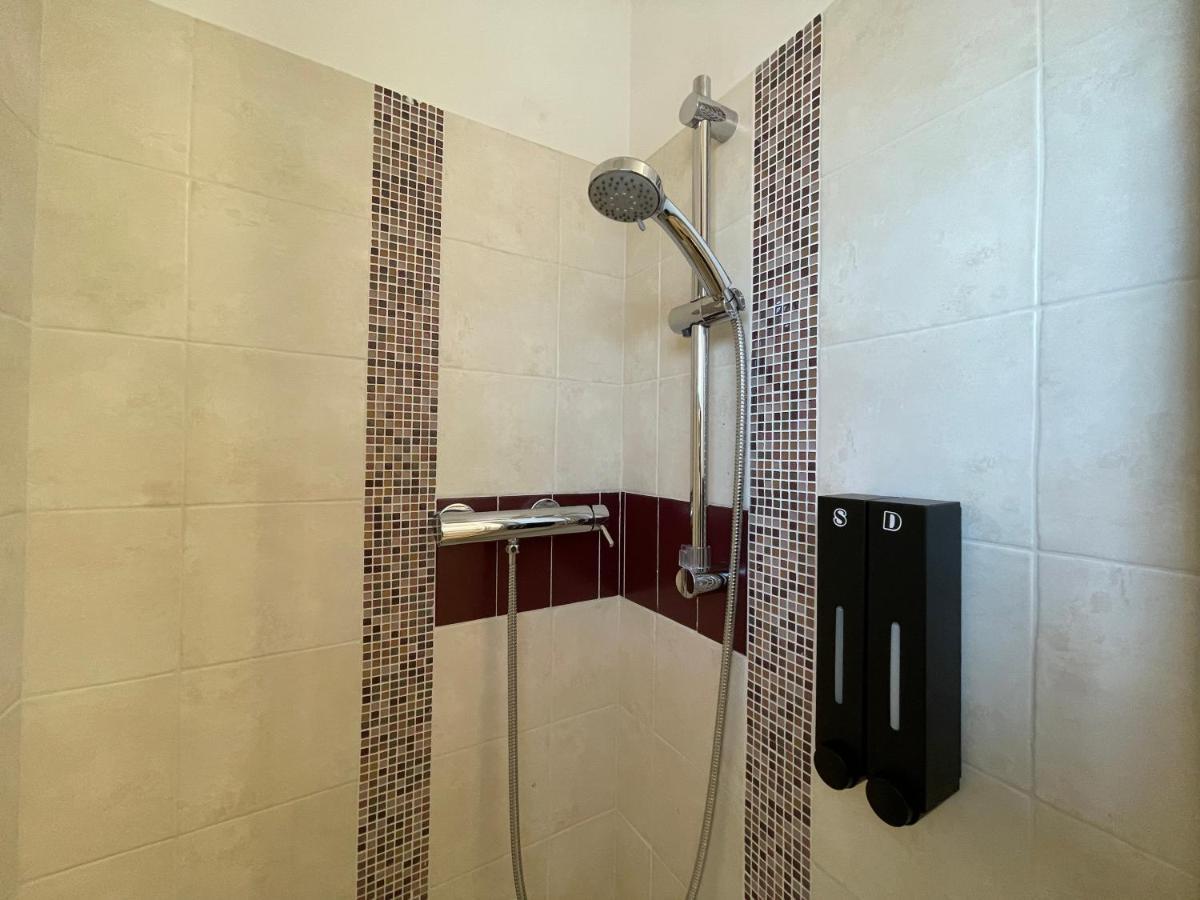 Casa Katiu' Due Camere Indipendenti In Appartamento Di 83 Mq L'Aquila Luaran gambar