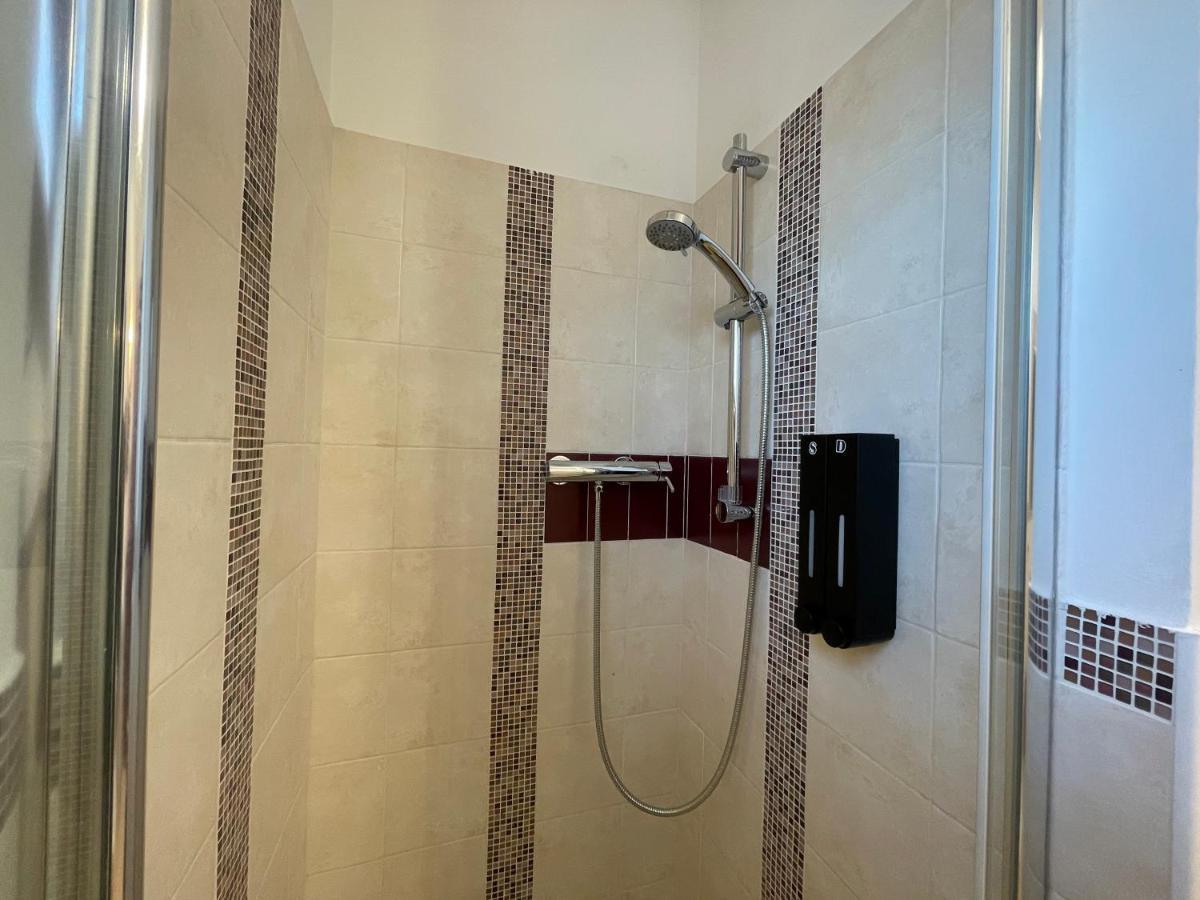 Casa Katiu' Due Camere Indipendenti In Appartamento Di 83 Mq L'Aquila Luaran gambar